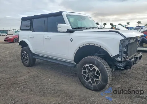 2022 Ford Bronco Base z USA, uszkodzony, nr VIN 1FMDE5BH3NLB88999